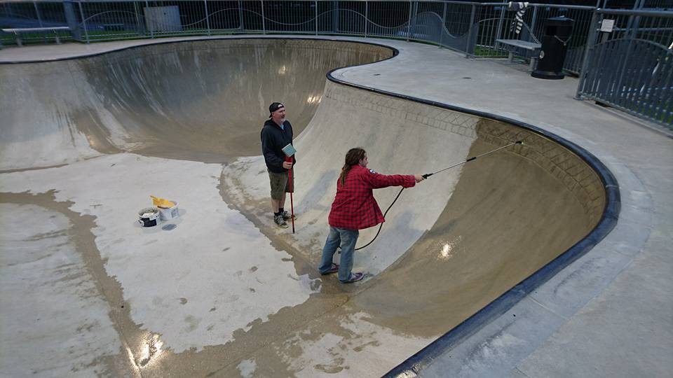 …dancing at the bowl wash